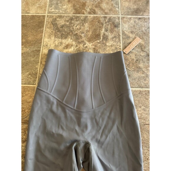 Skims Bonded Corset Short Steel Size Small - Picture 5 of 12
